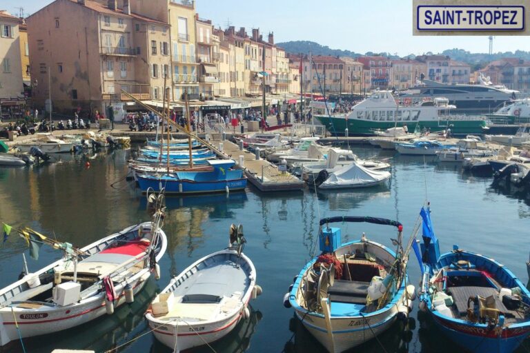 13 Stunning French Coastal Towns You Need to Visit Before Everyone Else Does!