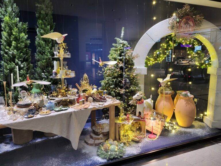 2024’s Most Enchanting Christmas Windows in Paris Revealed